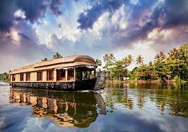 Kerala Munnar Honeymoon Package